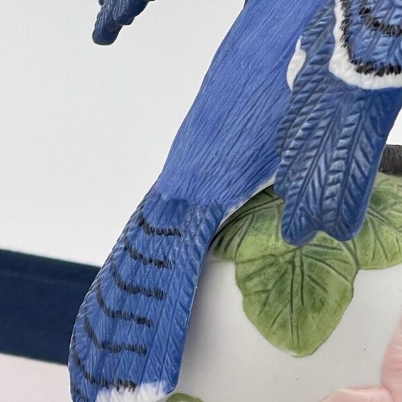 AVON Bisque Porcelain Bird Morning Glory Flower Bell 2001 Collectible Blue Jay - Picture 9 of 16